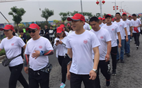 “放松心情，磨砺意志，超越自我” 正定公司参加徒步走活动